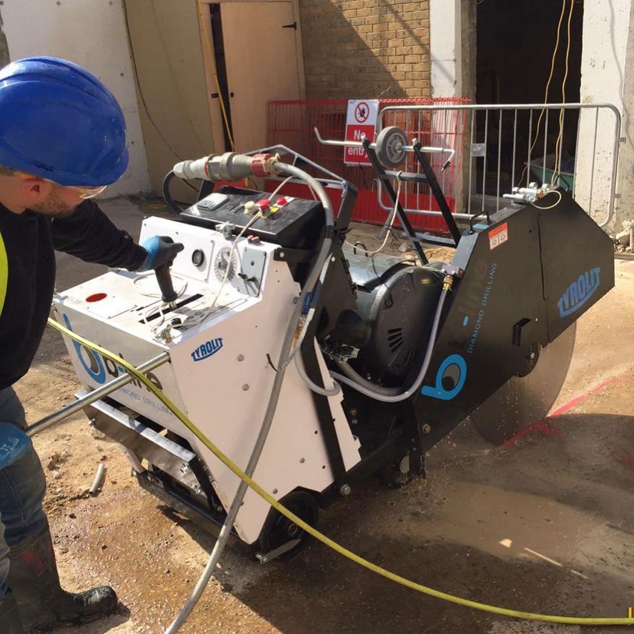 Kernbohrung Regensburg: Planung, Ablauf und Tipps für Bauherren